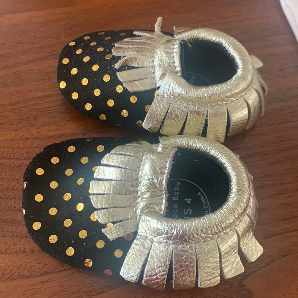 Bird rock baby moccasins